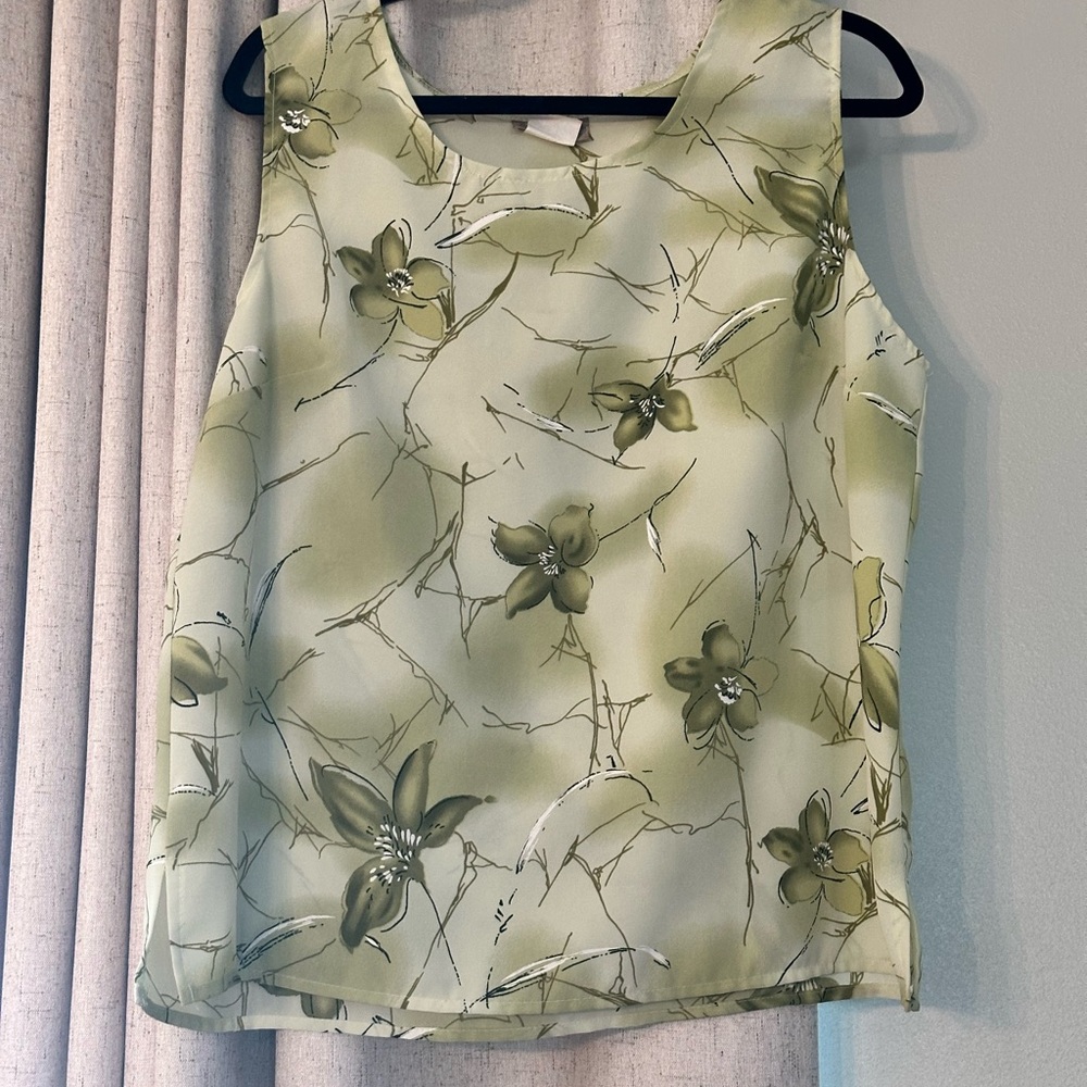 🌿 Rhythm Green Floral Sleeveless Blouse Women’s Size 12